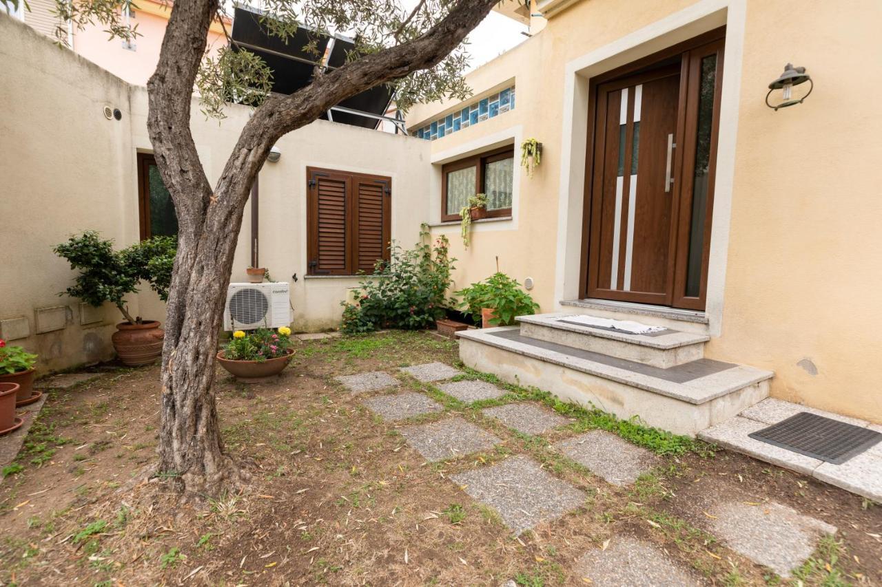 Theo'S Rooms Olbia Zewnętrze zdjęcie